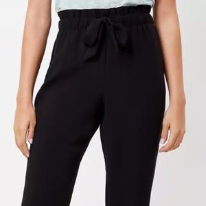 NWT: Loft Petite Tie Waist Tapered Pant